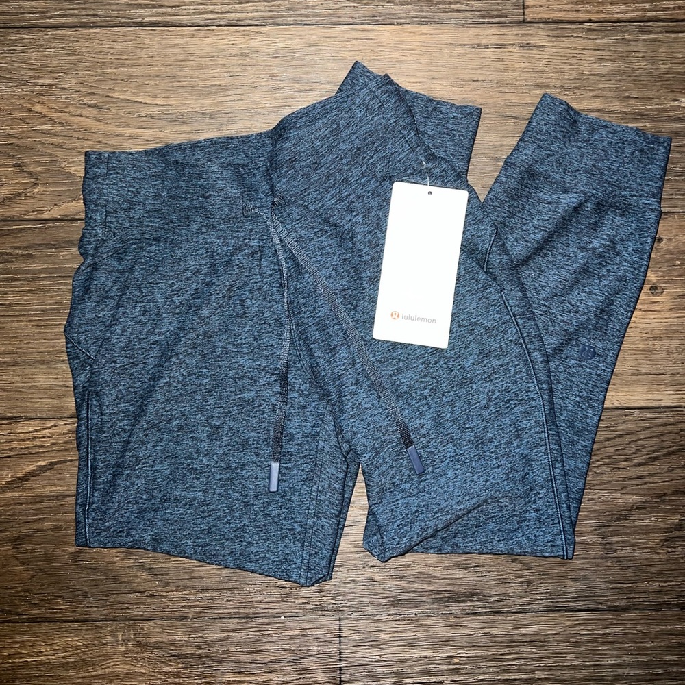Lululemon Ready to Rulu Jogger Crop
